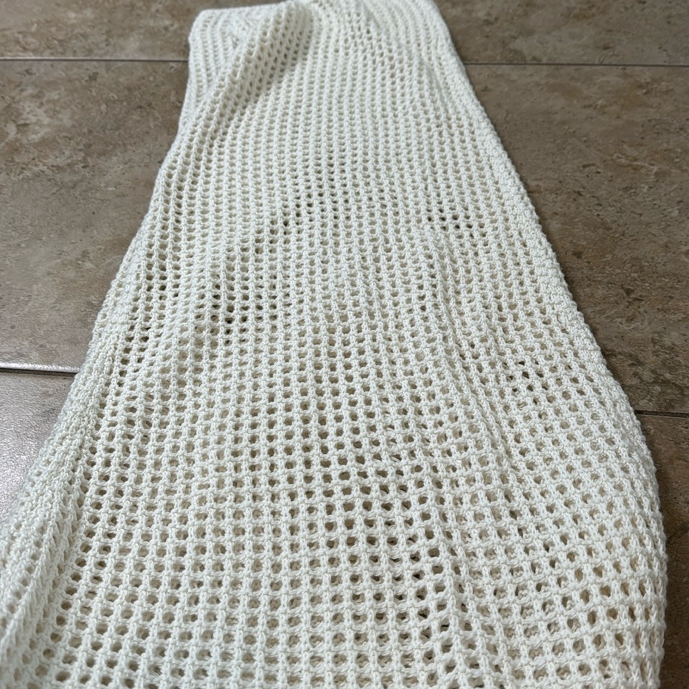 Brand new Abercrombie crochet pants